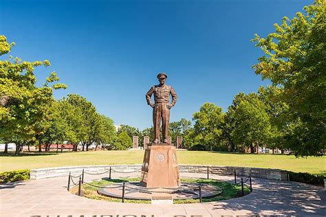 7 Best Historic Towns in Kansas - WorldAtlas