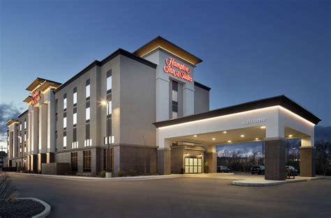 Hampton Inn & Suites St. Louis/Alton in Alton, IL 62002 - (618) 433-8999