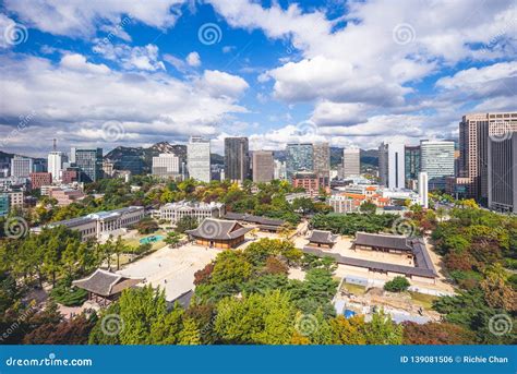 Skyline of Seoul and Deoksugung Palace in Korea Editorial Photo - Image of korea, modern: 139081506