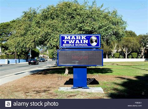 Mark Twain Middle School - Los Angeles Unified School District History