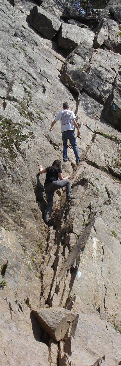 Billy Goat Trail along the C & O canal , a fun rocking climbing and ...