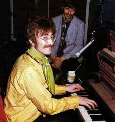 PAUL ON THE RUN: The Beatles’ Long-Awaited ‘Sgt Pepper’ Remix Previewed ...