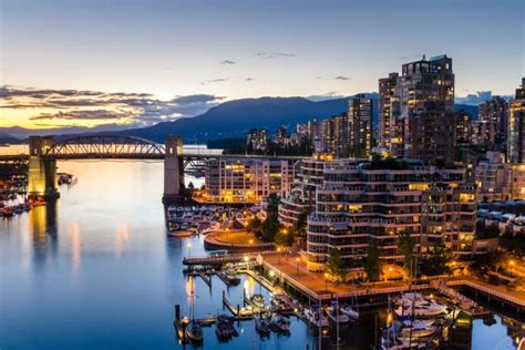 14 Stunning Waterfront Hotels in Vancouver (2024)