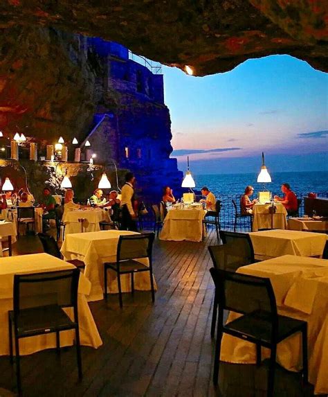 Grotta Palazzese - Polignano, Italy | Urlaubsziele, Romantische restaurants, Urlaub