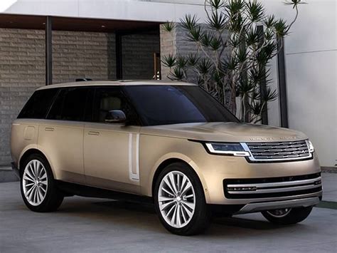 New 2023 Land Rover Range Rover Reviews, Pricing & Specs | Kelley Blue Book