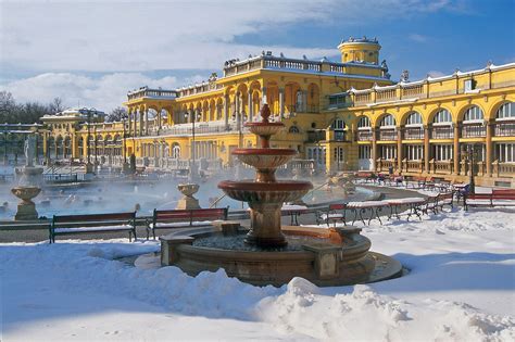 How To Spend Winter In Budapest | Destination Guides | Corinthia Budapest | Corinthia