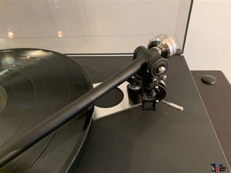 Rega Planar 6 P6 Turntable with Exact 2 Cartridge Photo #2618747 - US Audio Mart