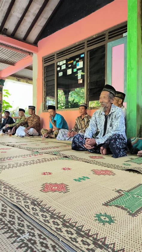 Melestarikan Adat Budaya Jawa: Pentingnya Menghargai Warisan Leluhur - Banyu Tumumpang RT 03