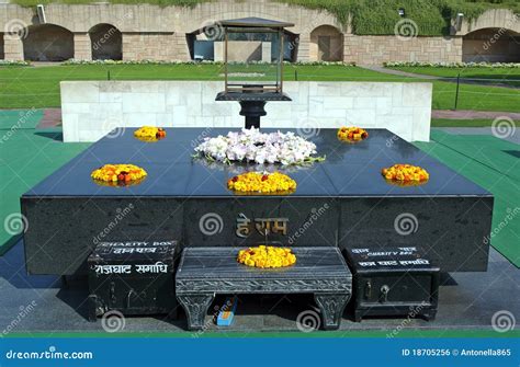 Raj Ghat editorial photo. Image of tomb, celebrity, marble - 18705256