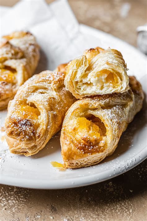 Quesitos - The Floured Table | Puerto Rican Cream Cheese Pastry