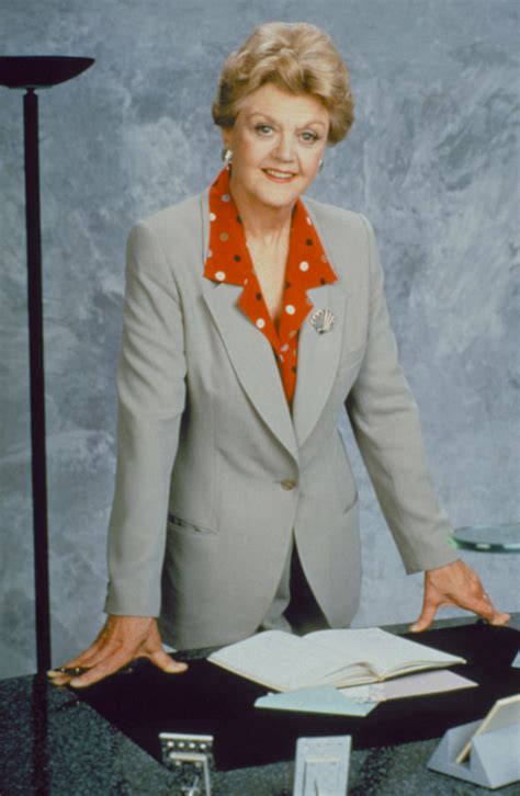 Angela Lansbury as Jessica Fletcher - Murder, She Wrote Photo (40141360) - Fanpop