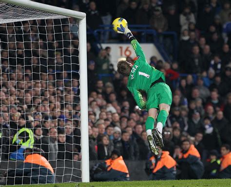 David De Gea reveals his favourite save for Man United (Video) | JOE.co.uk