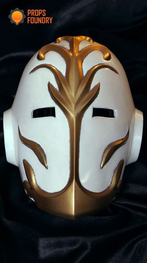 Jedi Temple Guard Mask | Jedi temple guard, Temple guards, Jedi