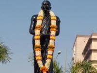 Cong protests vandalisation of statues of Potti Sriramulu,Rajiv ...