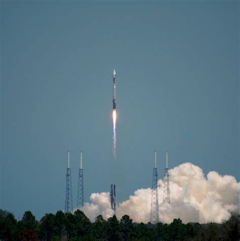 U.S. Military Launches New Missile Warning Satellite Into Space | Space