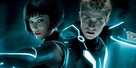 TRON: Legacy Director Explains Why He Avoids Fan Service