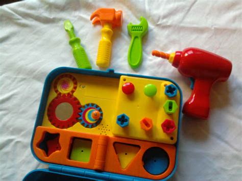 Mama Know Best: RJ's New Toy Fav: Cool Tool Activity Set