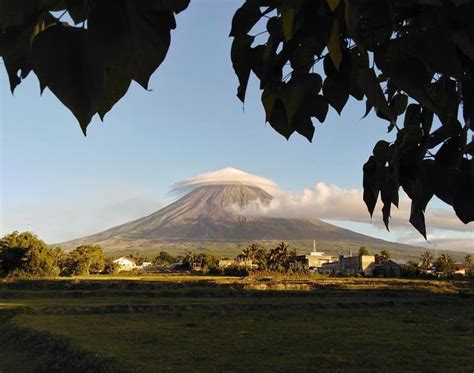 Mayon Volcano Facts Tagalog | Volcano