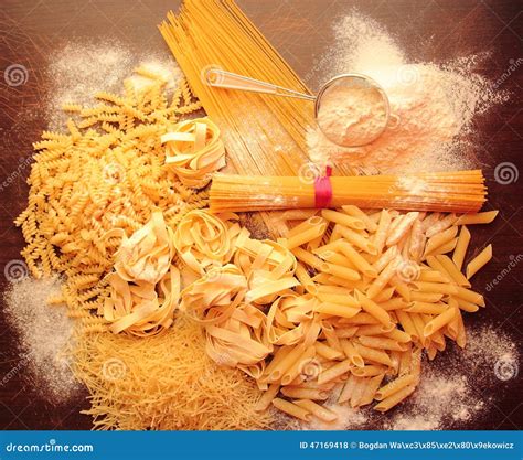 Mix of Italian Pasta with White Flour Stock Photo - Image of italy, cuisine: 47169418