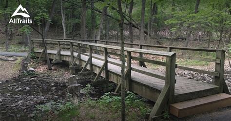 Best Trails in Powder Valley Conservation Nature Center - Missouri ...