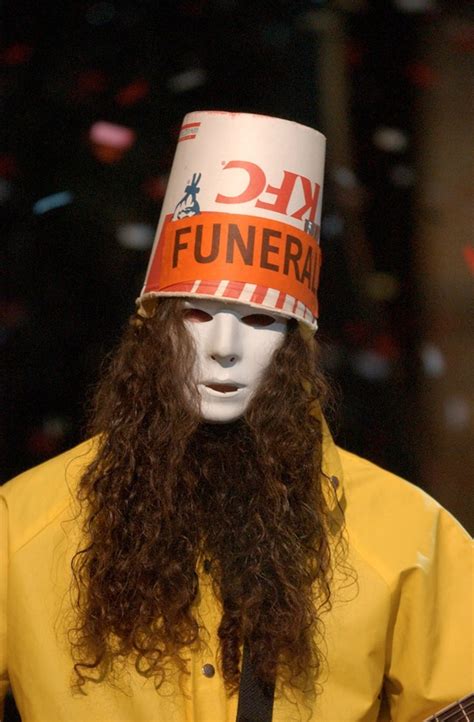 appearance - Is Buckethead's trademark bucket hat an actual KFC bucket? - Music Fans Stack Exchange