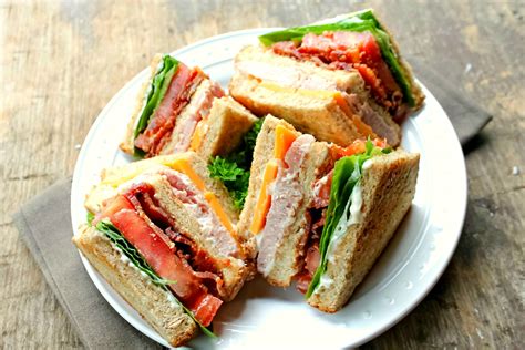 Ham and Cheese Club Sandwich How to make a Club Bunnys Warm Oven - Best ...