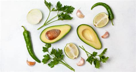 Ingredients for the Perfect Guacamole | Guacamole