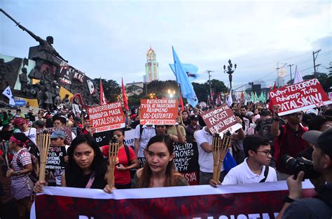 IN PHOTOS: On Human Rights Day, groups urge Filipinos to fight tyranny