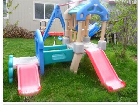 The Spectacular Attempt: Up-Cyling Little Tikes Swingset and Slide