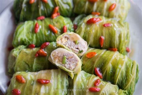 Chinese Steamed Stuffed Cabbage Rolls