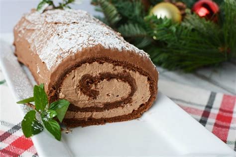 Yule Log Cake - Hoosier Homemade