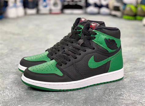 Air Jordan 1 Retro High OG "Pine Green 2.0" | [Release Details]