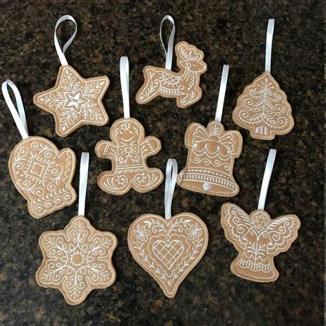 Christmas Tree Gingerbread Cookie Ornaments by StitchesInMind on Etsy