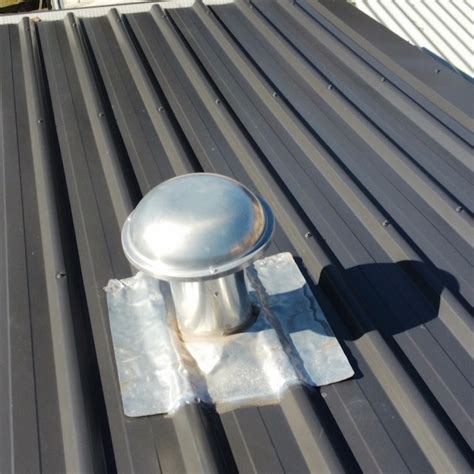 Maintenance of this range hood exhaust vent through the roof - Home Improvement Stack Exchange