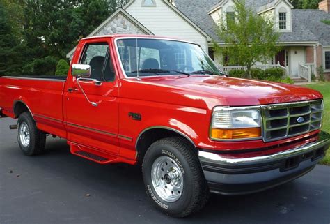 11,000 Mile Workhorse: 1996 Ford F-150 | Barn Finds