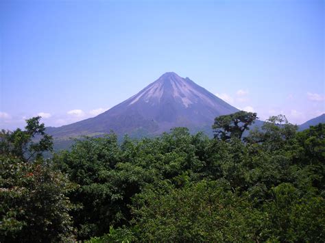 Ziplining Arenal - In the Know Traveler