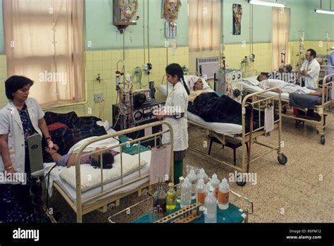 Indian hospital general ward, India Stock Photo - Alamy