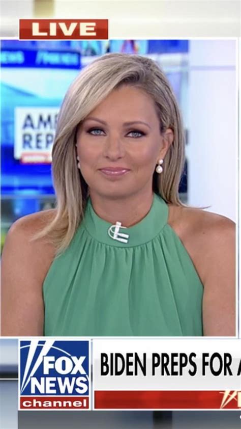 Sandra Smith, Fox News : r/hot_reporters