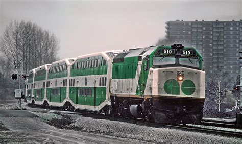 EMD "F40PH" Locomotives: Specifications, Photos, Roster