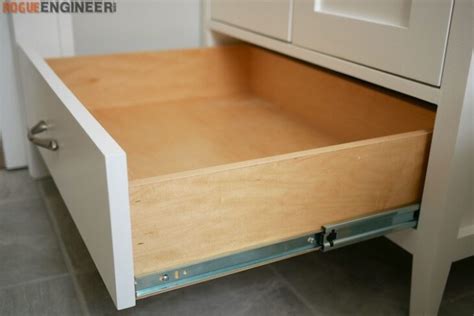 How to Build a Simple Drawer Box | Rogue Engineer