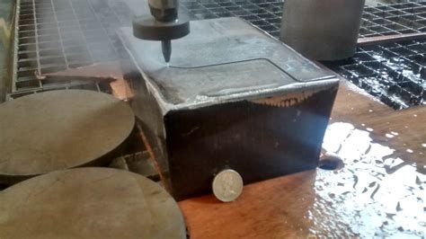 Thick metal waterjet cutting - Fibrefusion