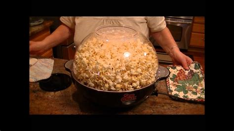 Product Review-West Bend Stir Crazy Popcorn Popper - YouTube