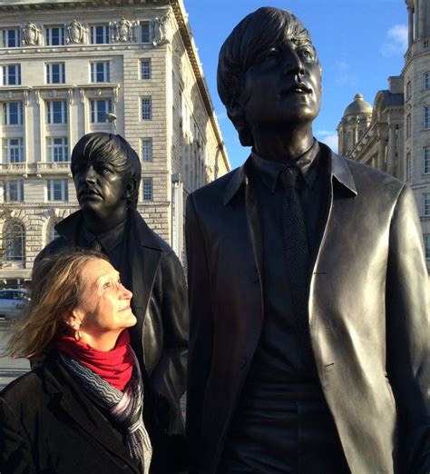 The Beatles: Liverpool unveils new Fab Four statue - BBC News