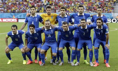 Greek soccer players refuse World Cup bonuses