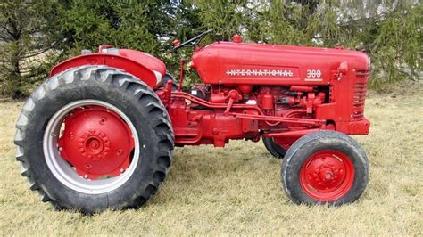 IH 300 Utility | Farmall tractors, Farmall, Tractors