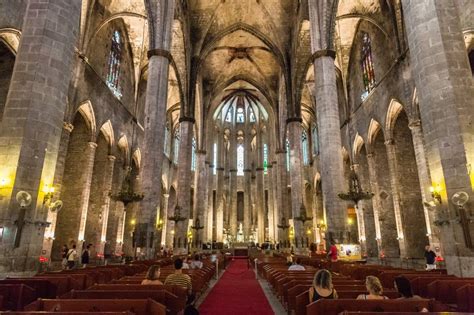 Catedral de Barcelona: La CUP quiso el economato más elegante del mundo ...