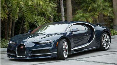 Bugatti Chiron | Autos