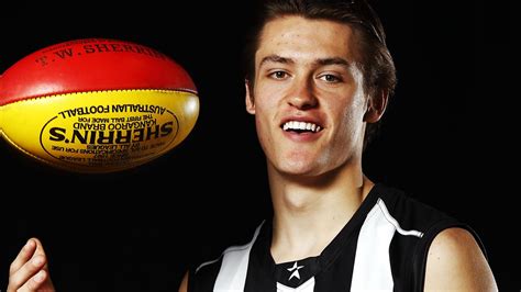 Darcy Moore given No.30 worn by father Peter Moore as Collingwood hands out 2015 jumper numbers ...