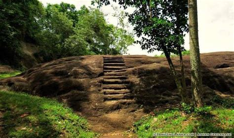 Dambadeniya Kingdom and Palace Complex | AmazingLanka.com