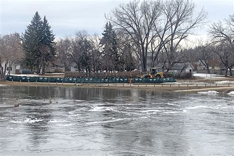 Ice jam potential raises flooding concerns along Swift Current Creek ...